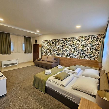 Apartments Alf - Om Banja Luka Bilik gambar